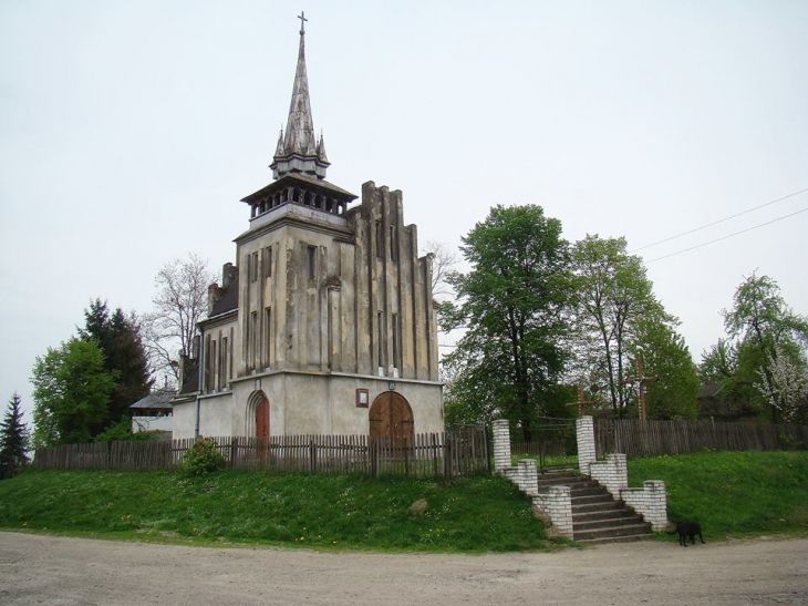 Архітектором проєкту був на той час відомий фахівець Вавжинець Дайчак. Фото: zruchno.travel