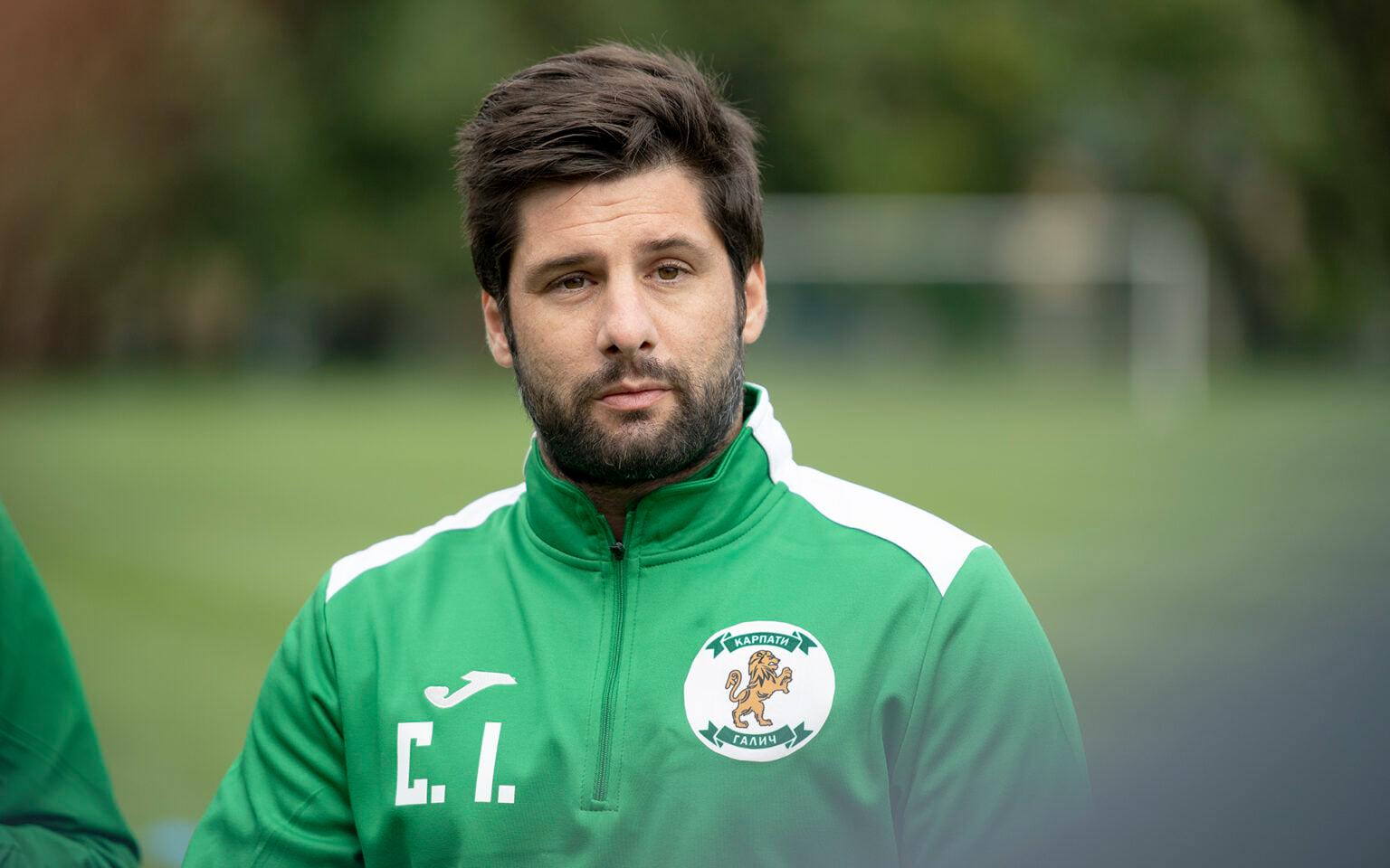 Галицькі «Карпати» провели перше тренування під керівництвом нового головного тренера Карлоса Інарехоса
