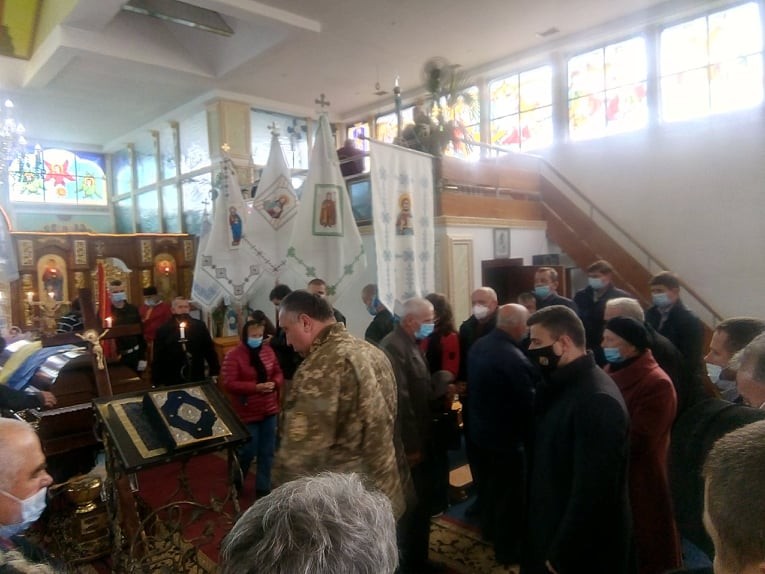 Поховали останнього ветерана дивізії "Галичина" Василя Наконечного на міському кладовищі