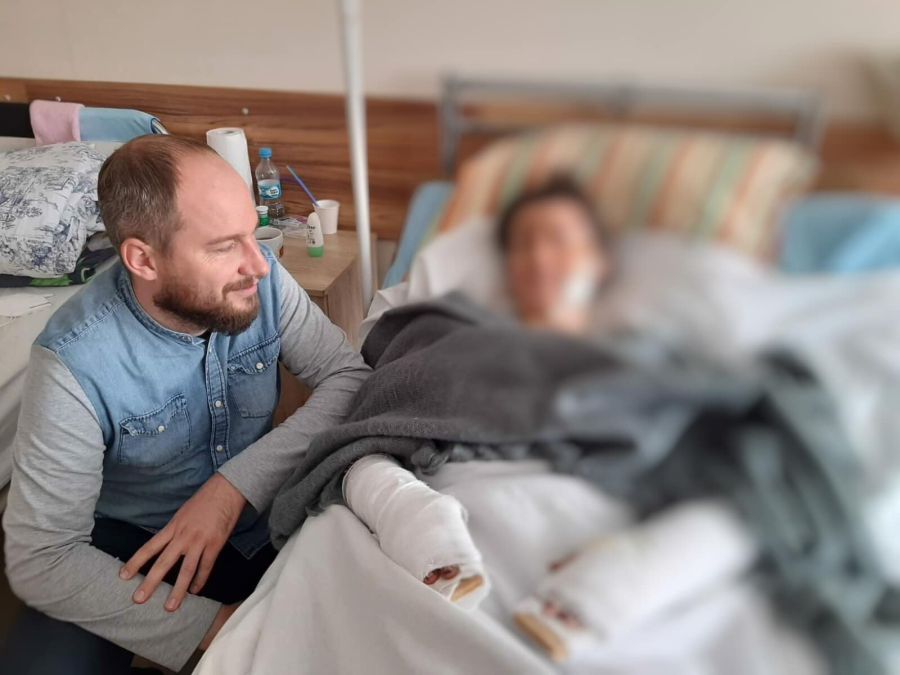 Мандрівка в Карпати була запланована як весільна подорож Тетяни і її чоловіка-іноземця