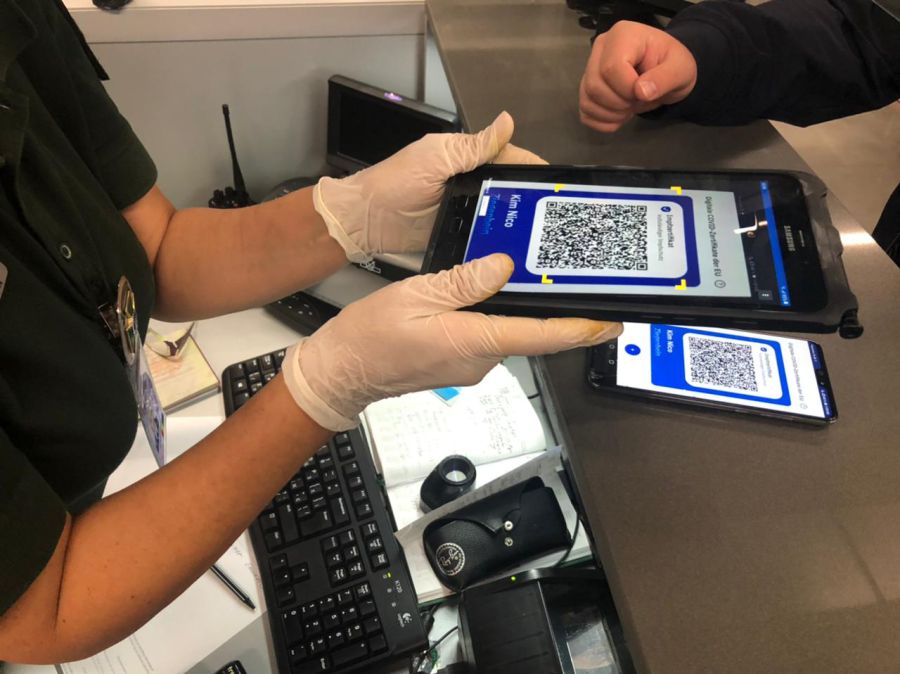 Ілюстрація. За останній тиждень прикордонники виявили 80 підроблених covid-сертифікатів.