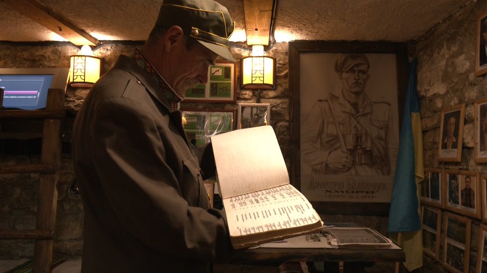 Чоловік продовжує шукати матеріали для свого музею.