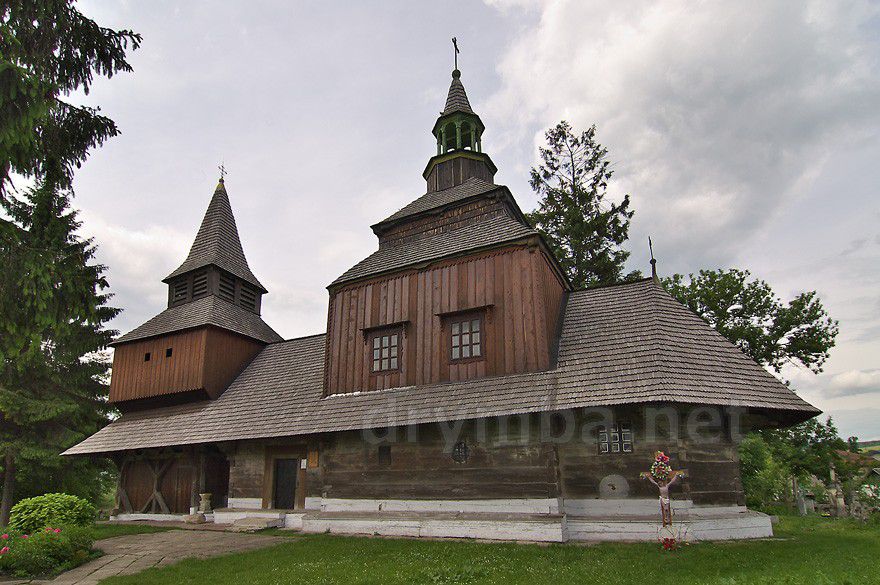 Дерев'яна Церква Святого Духа в Рогатині