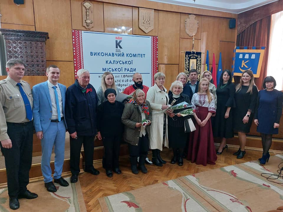 Вдалося відшукати родичів семи підпільників, які отримали нагороди УПА