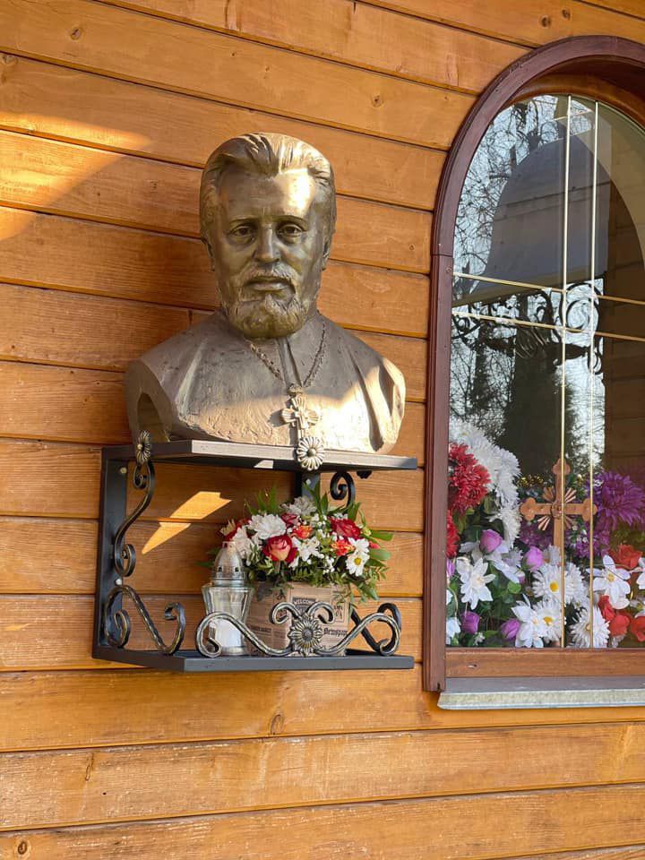 Парафіяни вшанували пам'ять о. Дмитра Кишенюка. Фото: Ярослава Гасяк