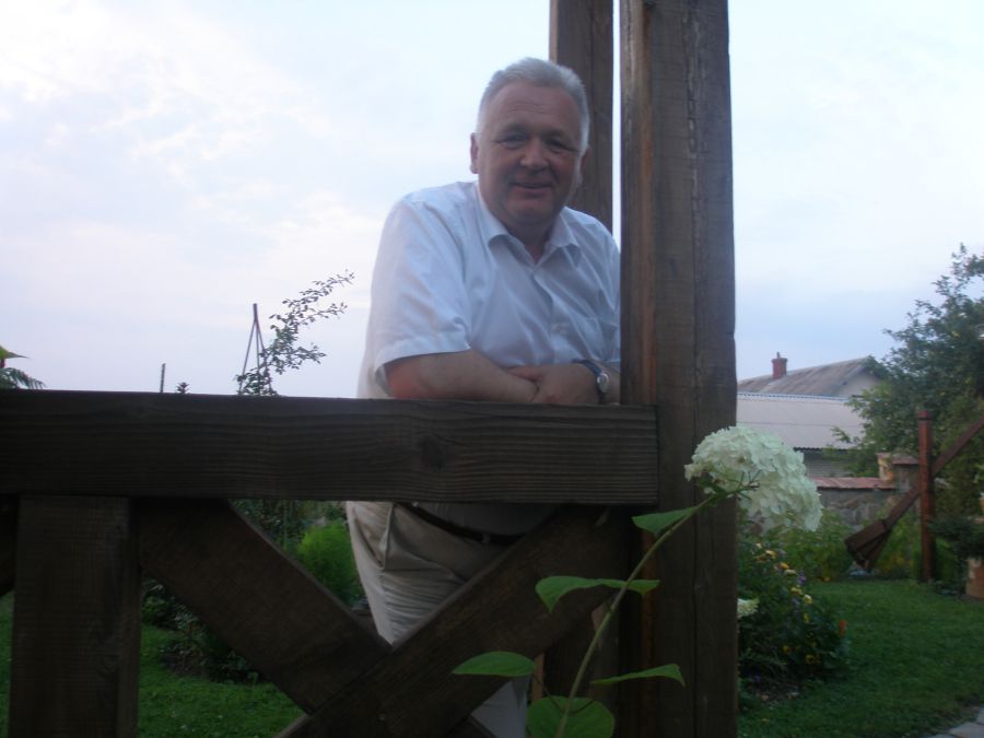 Однією з родзинок творчості Ігоря Бойковича є серія з близько 30 картин під назвою «Дворики старого Калуша»