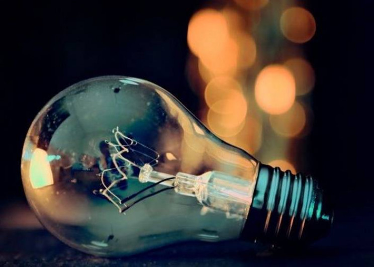 Ілюстроване фото. Окремі вулиці Калуша і Мостища знеструмлять на 9 годин