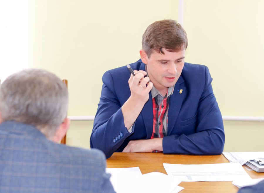 Андрій Найда зобов'язав щодня інформувати в соцмережі про теплопостачання