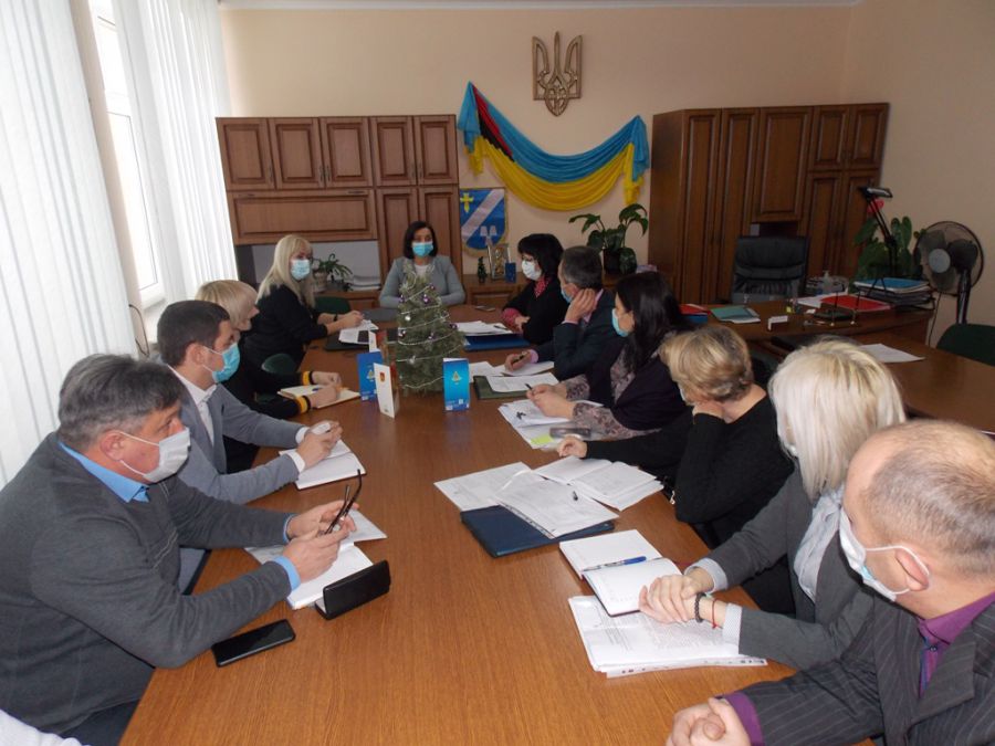 Головою комісії з реорганізації було призначено голову Калуської райдержадміністрації Жанну Табанець