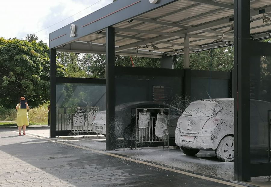 Депутати вже почали працювати над перевіркою того, чи відповідає робота автомийки вимогам і правилам