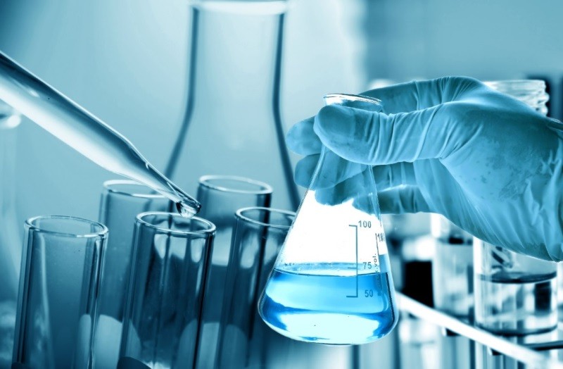 Ілюстроване фото. Для профілактики кишкових інфекцій перед вживанням варто кип'ятити воду