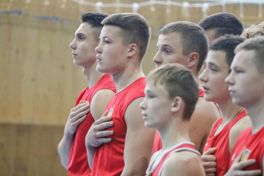 Учасники турніру вшанували загиблих у російсько-українській війні героїв-калушан