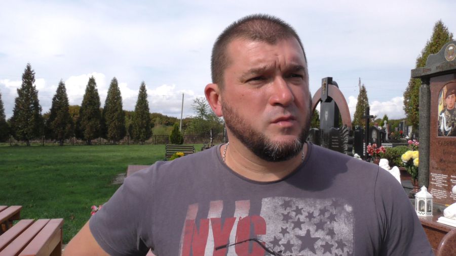 Директор КП закликав калушан вакцинуватися, оскільки це полегшує роботу "Ритуальної служби"