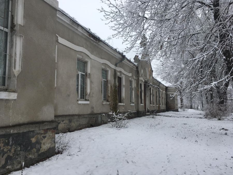 У роки Першої Світової війни тут був розташований військовий шпиталь