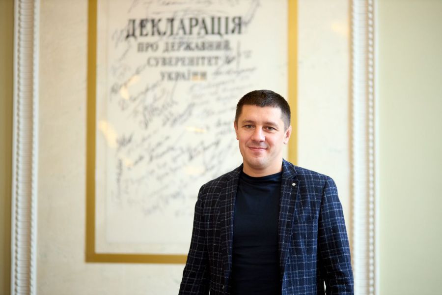 Найбільше видатків спрямовано на безпеку та оборону країни.