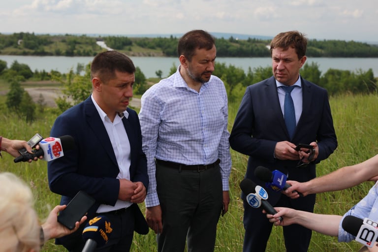 10-11 червня на Калущині з ініціативи народного депутата Едуарда Прощука, відбулось виїзне засідання екологічного коміте