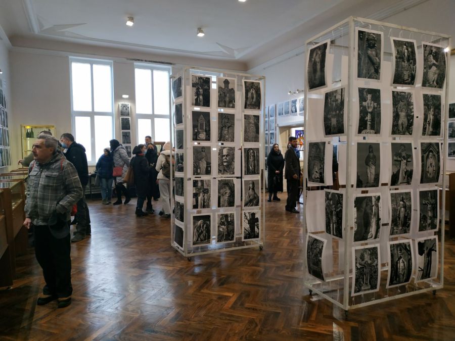 Виставка відбулась у день народження фотохудожника.