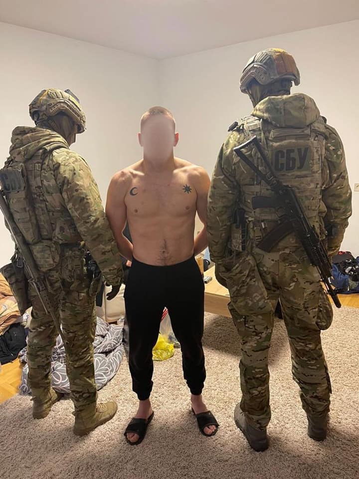 Угрупування складалось з 5 учасників.