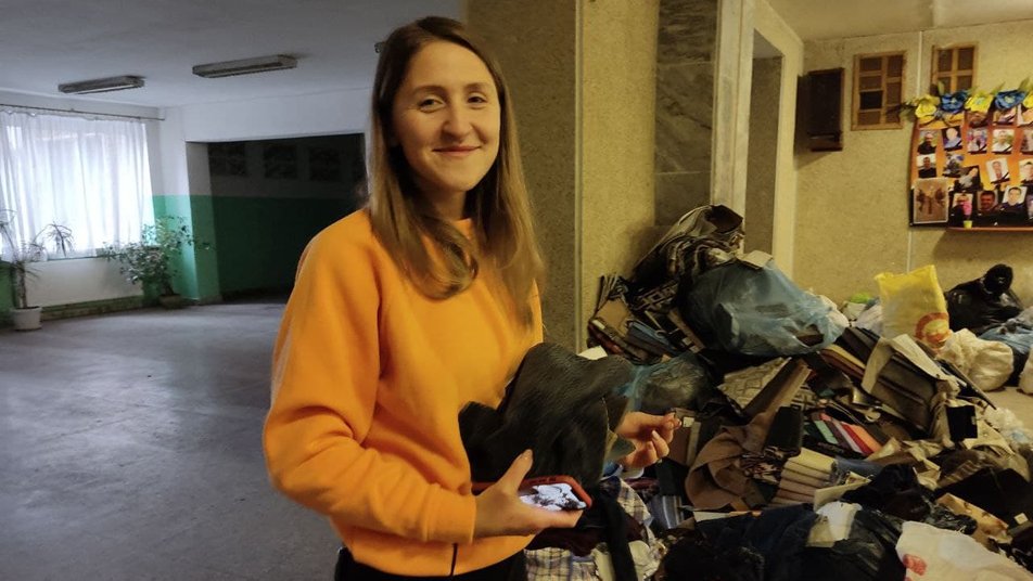 За перший день роботи було виготовлено 20 матраців.