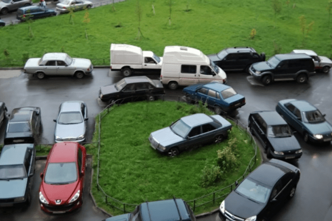 Ілюстроване фото. Роботу інспекції з паркування буде відновлено з 14 березня