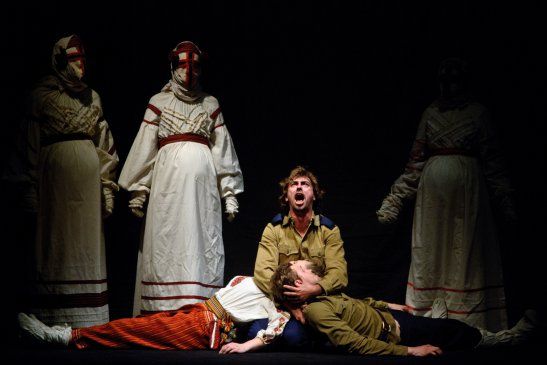 Ілюстроване фото. Театр у бомбосховищі поставить ще дві вистави.