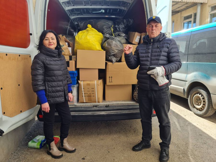 Полк "Азов" отримав допомогу від калушан та німецьких волонтерів