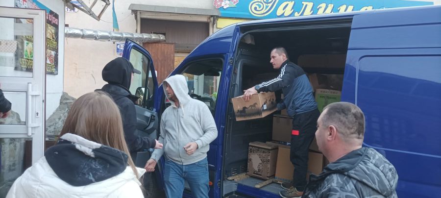 Люди, які втекли від війни, можуть отримати допомогу у ДЮСШ "Сокіл"