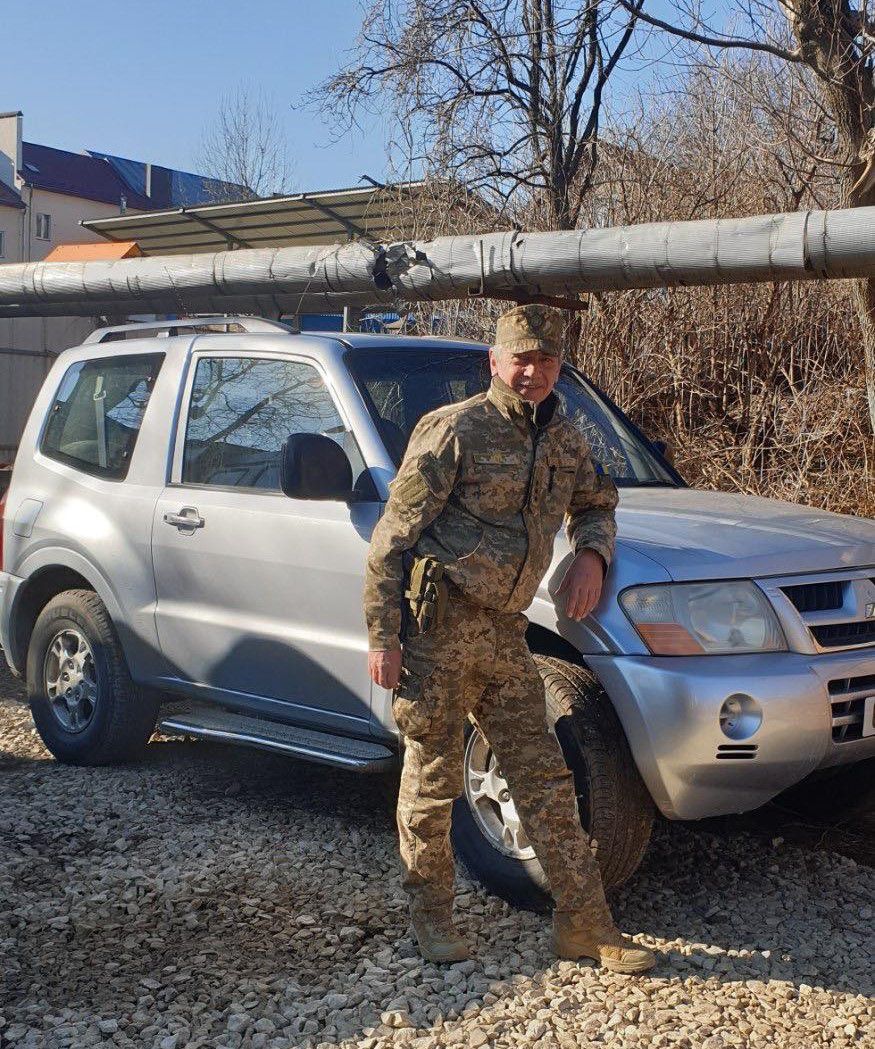 Калушани купили для тероборони автівку