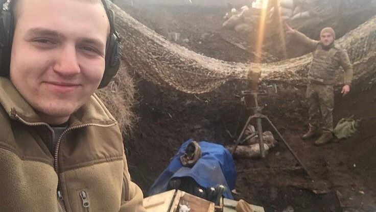 Останнє фото Максима у місті Бучі. Вічна пам'ять Герою України!