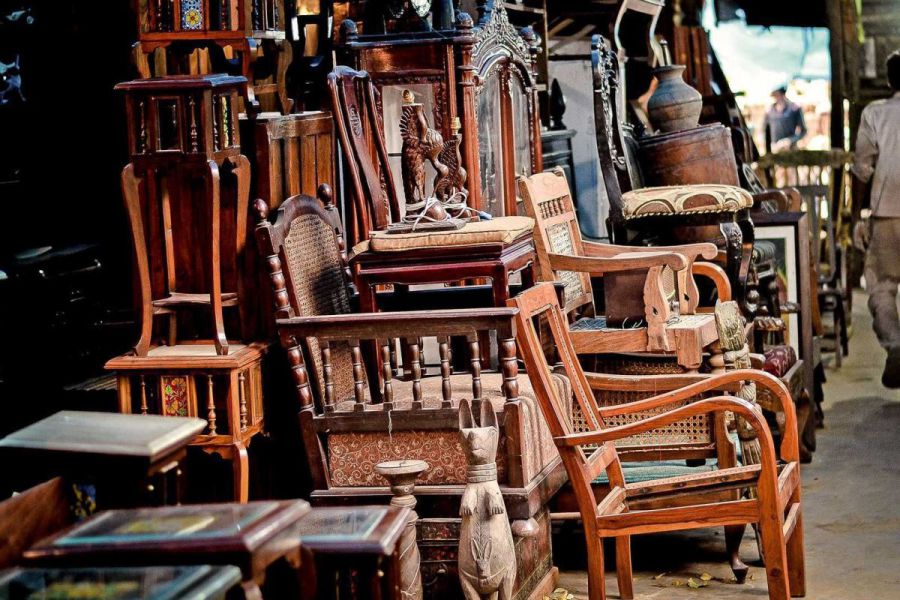 Ілюстроване фото. Просять приносити меблі, які можуть знадобитись у побуті.