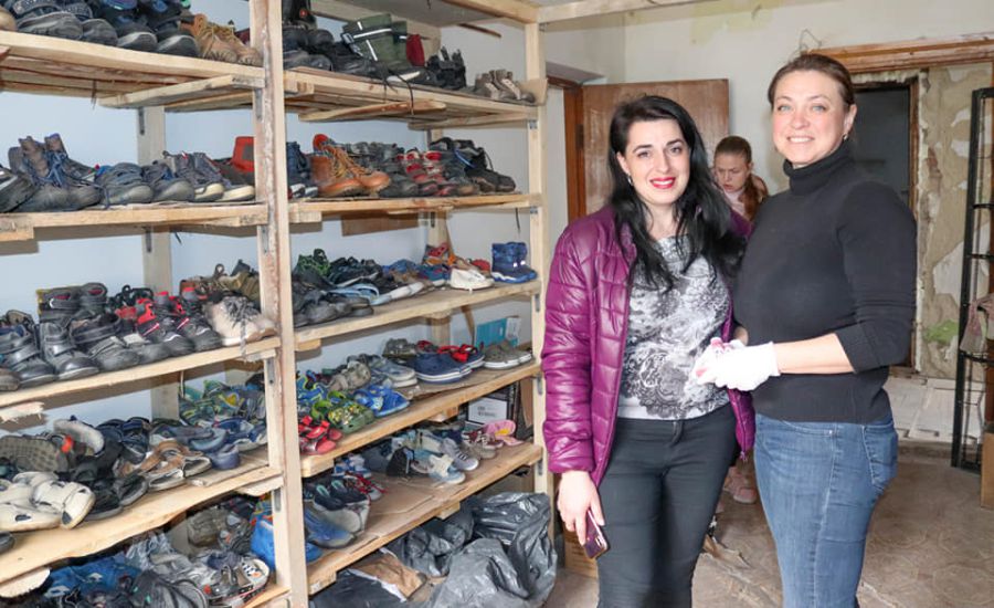 "Чисті Серця" та "Крила підтримки" надають допомогу на передову, мешканцям у "гарячих точках" та переселенцям