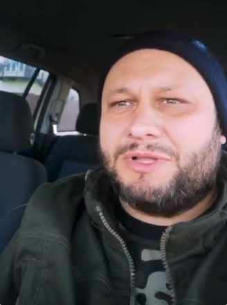 Військовий звертається до депутатів, суддів, прокурорів і різних чиновників підтримати цю ідею