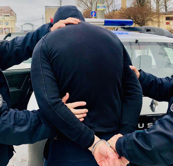 Між товаришами виникнув словесний конфлікт.