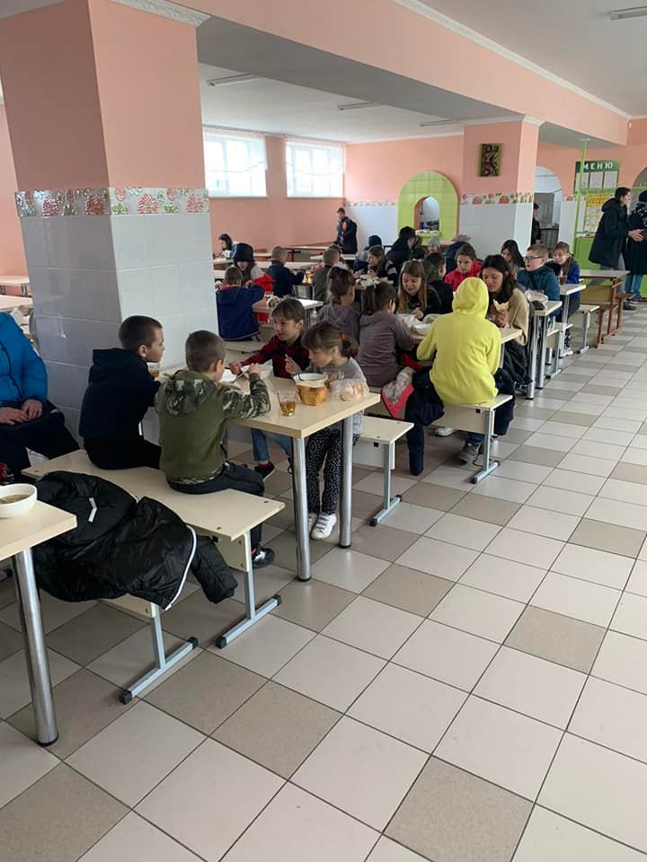 Діти хвалять ситні та смачні обіди, кажуть у ліцеї