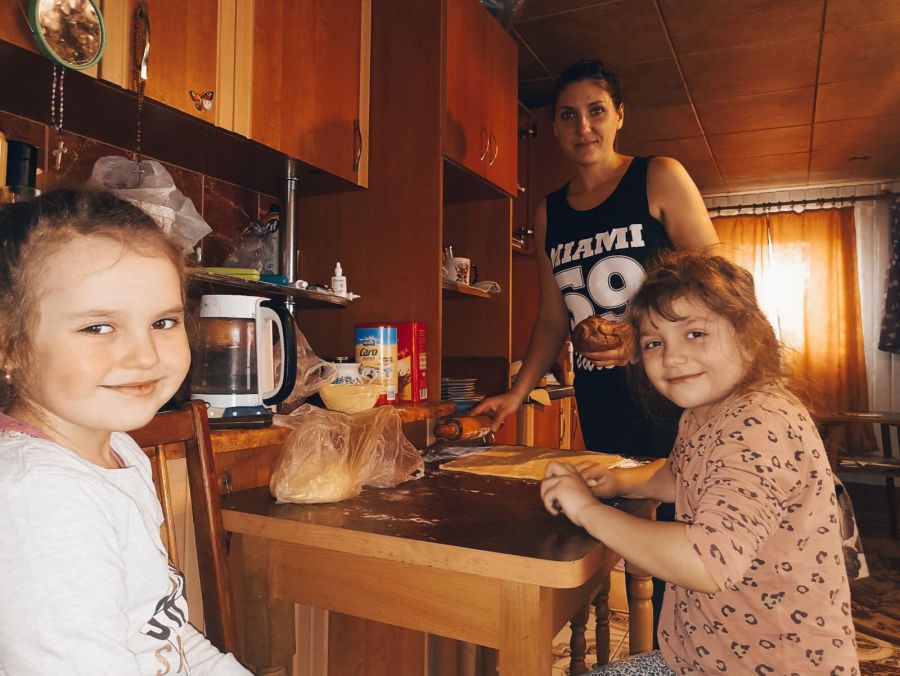 Коли чоловіки повернуться додому, господині візьмуться за пляцки