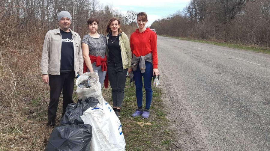 Найближчим часом екодесант буде працювати на території Народного дому та символічній могилі Фото: Марія Стасюк