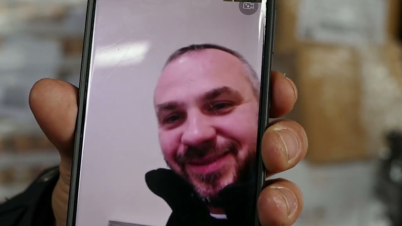 Загалом із Бельгії до України наразі відправлено 53 вантажівки допомоги