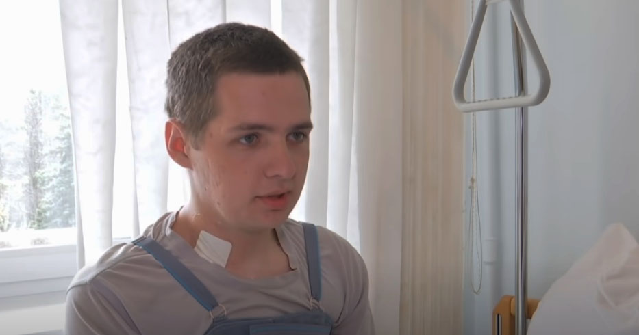 Хлопець уже наступного дня після операції піднявся на ноги