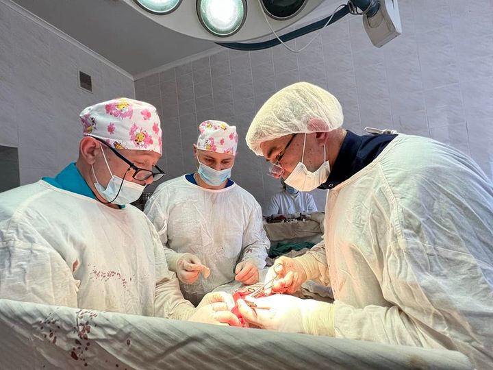 Пацієнт знаходиться у задовільному стані.