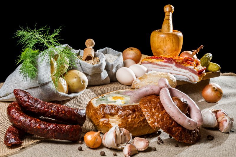 Ілюстроване фото. Наповнення Великоднього кошику залежить від сімейної традиції.