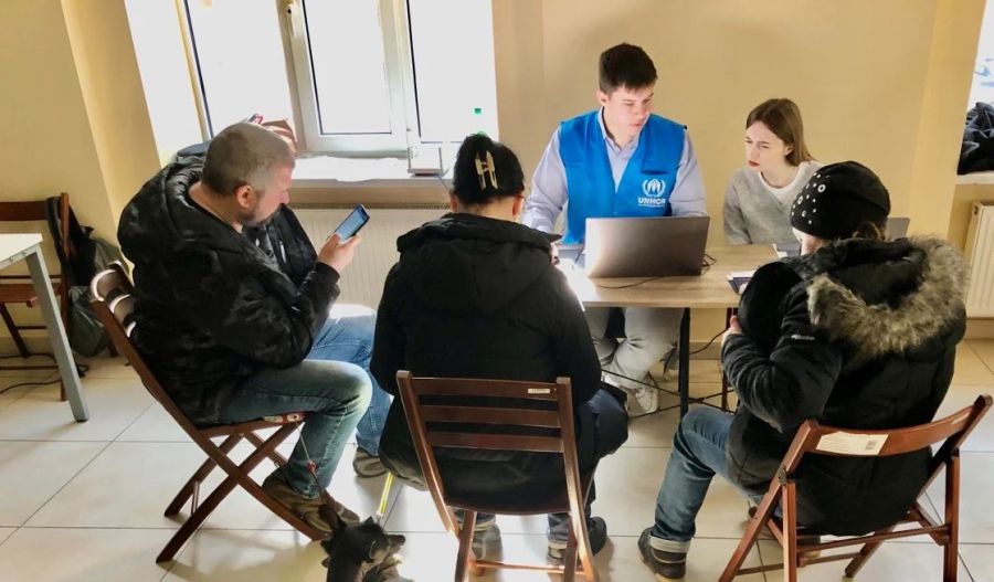 Ілюстроване фото. Грошову допомогу можна буде отримати у відділені Укрпошти.