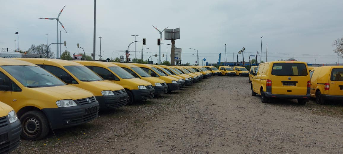 Придбані авто поїдуть на передову.