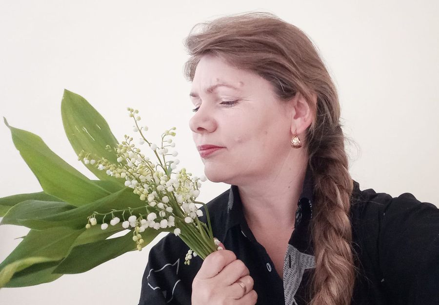 Важливо подбати про себе, щоб ми могли допомагати іншим, переконує психологиня Іванна Гусениця