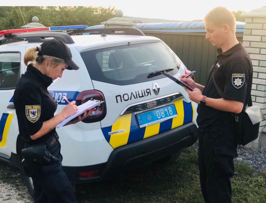 Затриманим буде оголошено про підозру у вбивстві.