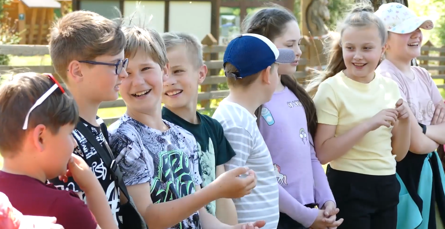 Галицький Національний парк зустрів учасників екскурсії сонячною, теплою погодою і такою ж атмосферою