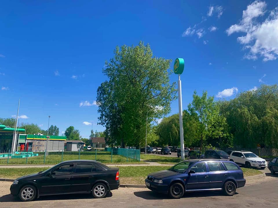 Громадський транспорт, навіть за сприяння влади і поліції, не може відучора отримати пальне