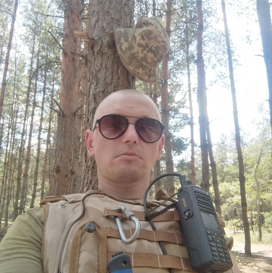 Після закінчення контракту Віталій повернувся до цивільного життя, планував створити сім’ю. Проте 24 лютого все змінило