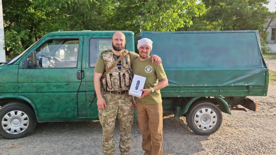 Назар Волощак відправив цими дня на передову три автомобілі 