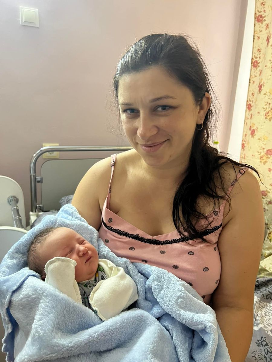 У подружжя народився синочок Ян вагою 3960 грамів