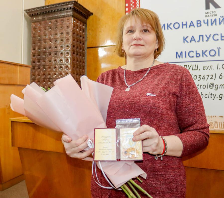 З 2009 року близько сотні жінок з Калуша та Калуської громади отримали почесні звання України "Мати-героїня"